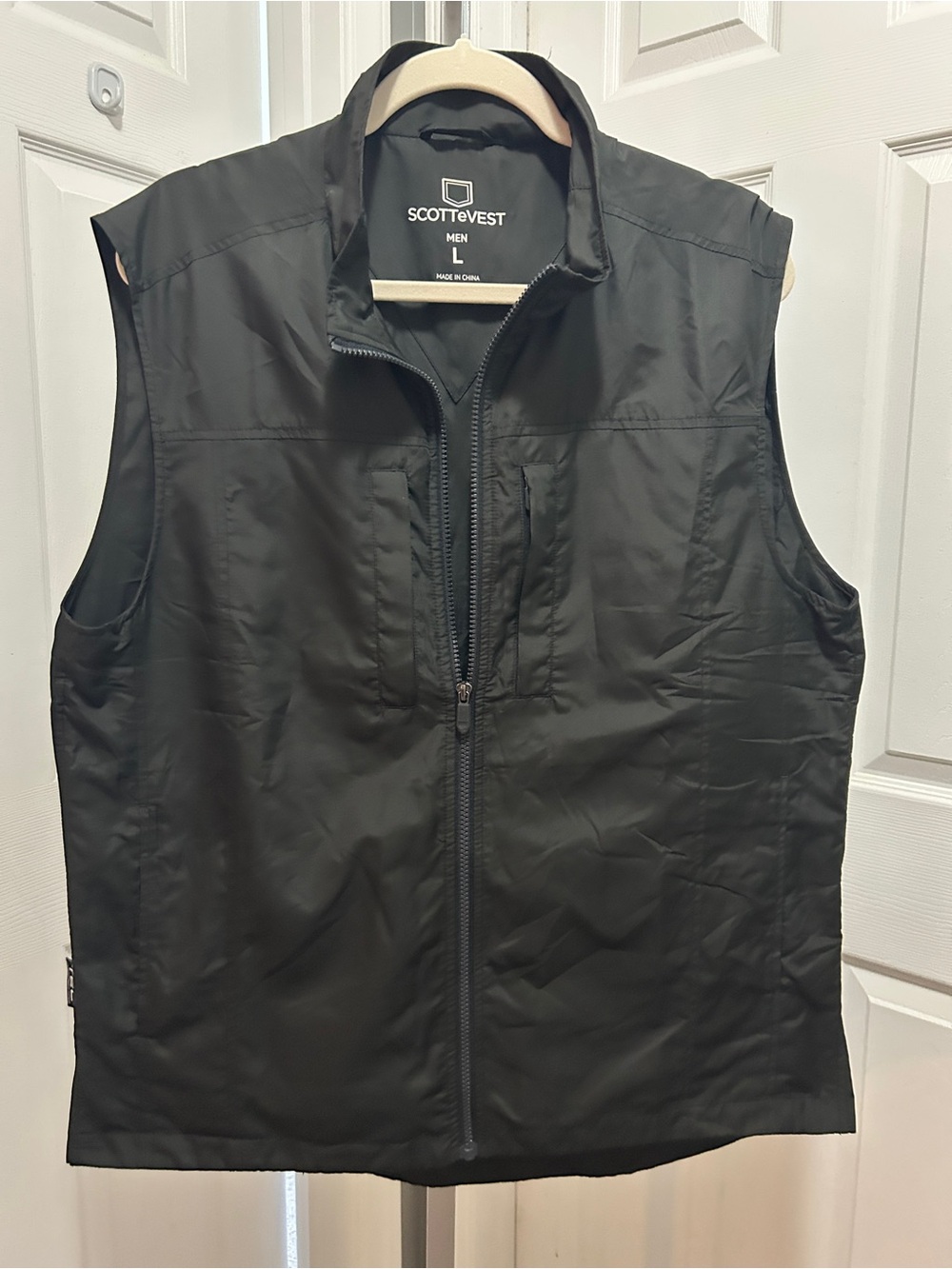 Scottevest Travel Vest Tech Enabled Clothing Black Mens Large